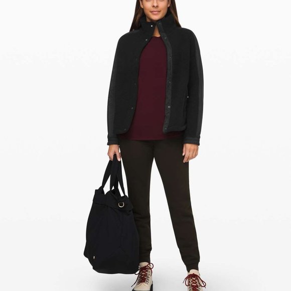 Lululemon Go Cozy Jacket Sherpa Fleece - Picture 3 of 3